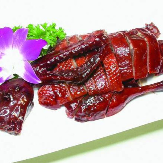 1004. Shanghai Style Duck with Special Soya Sauce 上海本帮酱鸭