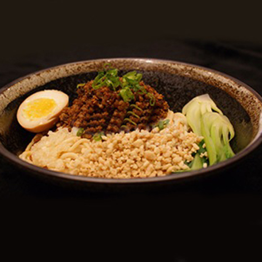 C008. Dry Noodles with Beef