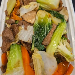 94. Beef with Mixed Vegetables 雜菜牛肉