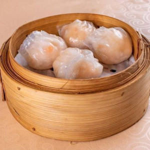 1. Steamed Shrimp Dumplings 水晶鮮蝦餃