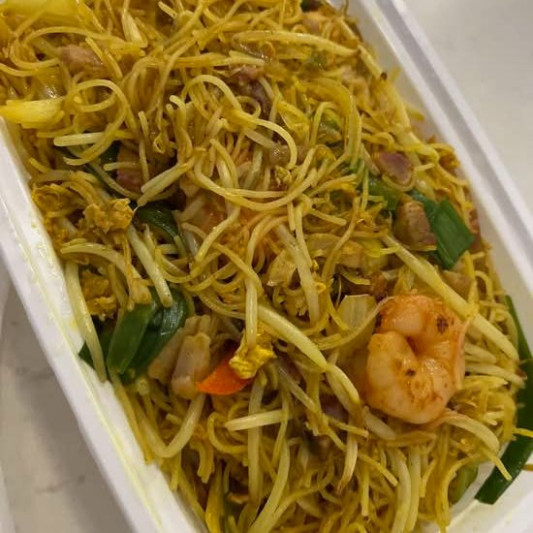71. Singapore Style Fried Noodles 星米