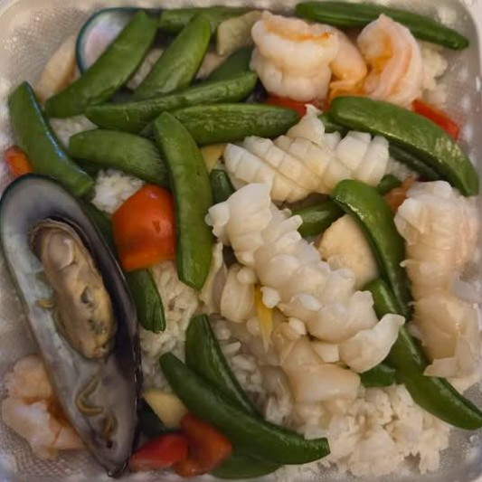 42. Mixed Seafood and Vegetable Rice 時菜海鮮飯