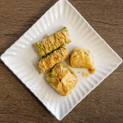 Baklava (1 pc)