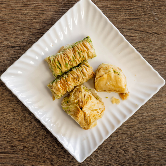 Baklava (1 pc)