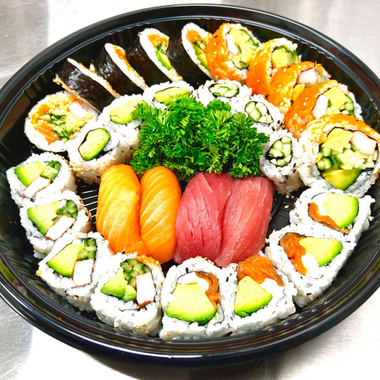 Lover's Platter (28 pcs)