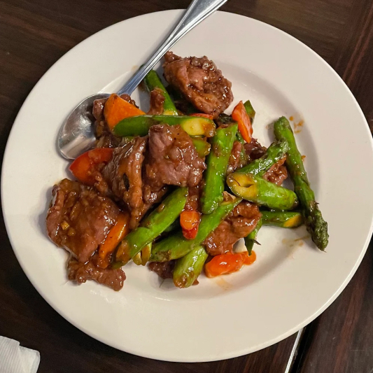 Sambal Beef with Asparagus