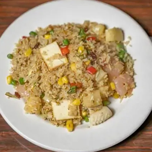 Pineapple Seafood Fried Rice