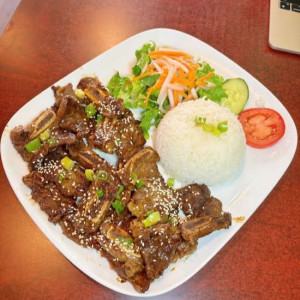 S8. Grilled Beef Short Ribs with Rice