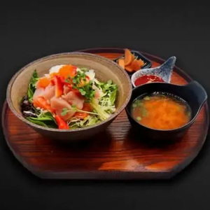 Spicy Sashimi Bibimbap / 회덮밥