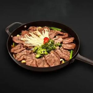 Slow-Boiled Beef Shank / 아롱사태 수육