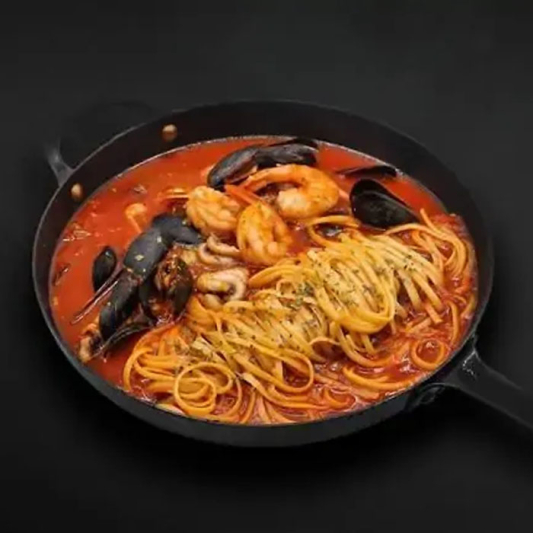 Spicy Seafood Pasta / 매운해물파스타
