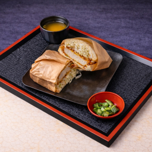 E1. Porkoro Sandwich