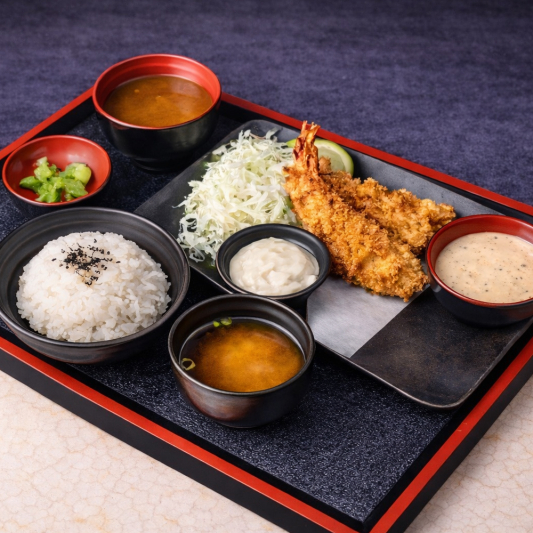 B3. Shrimp Katsu Curry