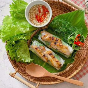Grilled Chicken Rolls (2 pcs)