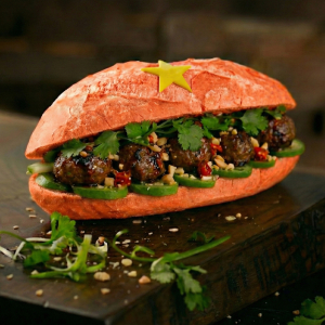 Grilled Meatballs B&aacute;nh M&igrave;