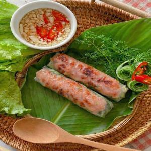 Nem Nuong Rolls (2 pcs)