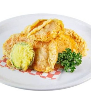 Vegetable Tempura Appetizer (8 pcs)