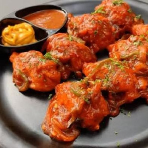 65 Momos (6 pcs)