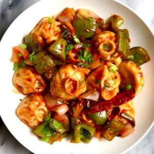 Chili Chicken Momos (6 pcs)