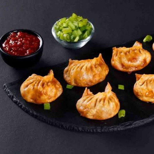 Chicken 65 Momos (6 pcs)