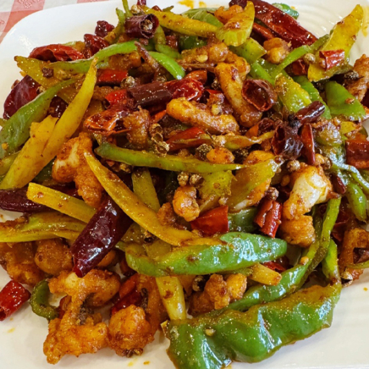 12B. Deep-Fried Squids with Chili 干煸鱿鱼须