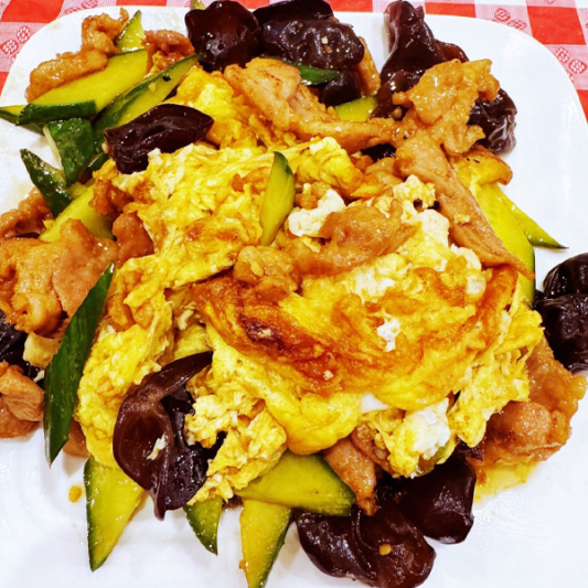 22B. Shredded Pork & Eggs with Black Fungus 木须肉
