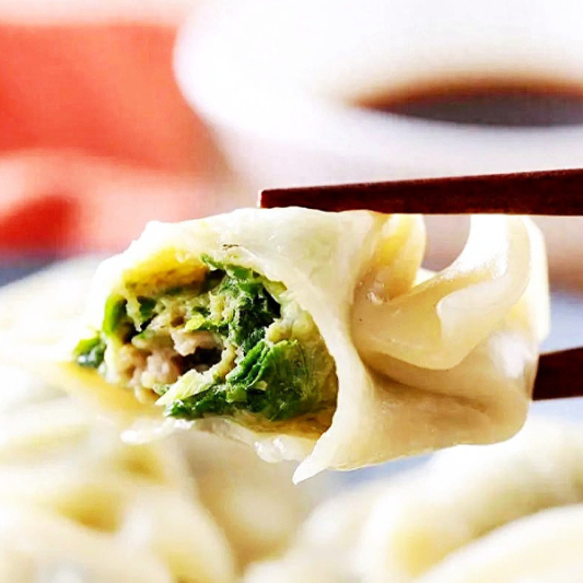 77A. Pork Dumplings with Chives (12 pcs) 饺子-猪肉韭菜