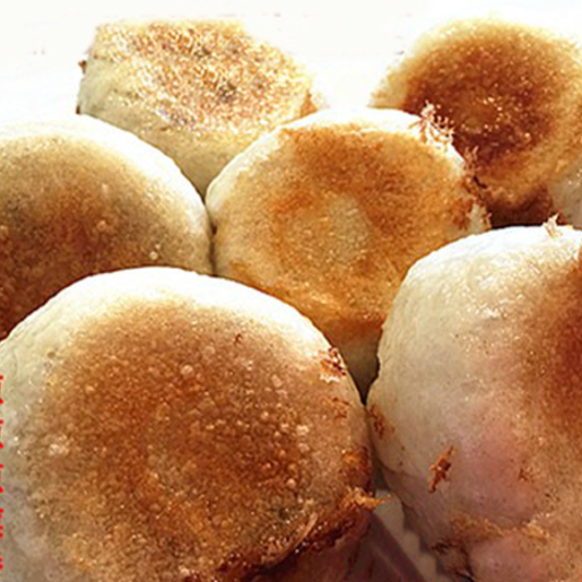 78B. Lightly Fried Chinese Pork Bread with Cabbage (6 pcs) 水煎包-猪肉白菜