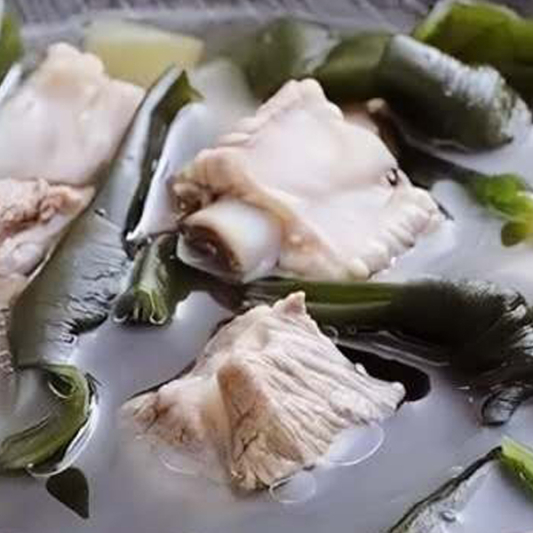 31A. Spareribs with Sea Weed & Tofu Hot Pot 排骨炖海带豆腐