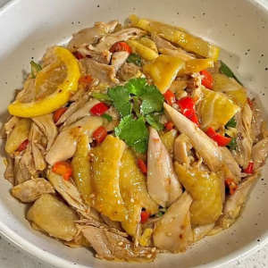 34. Spicy Lemon Shredded Chicken 檸檬手撕鸡 (辣)