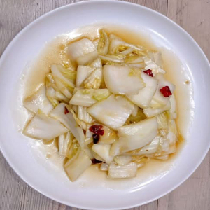 56. Chinese Cabbage in Sweet Sour Spicy Sauce 酸辣白菜 