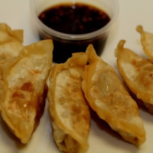 2. Pork Dumplings (6 pcs) 彼子