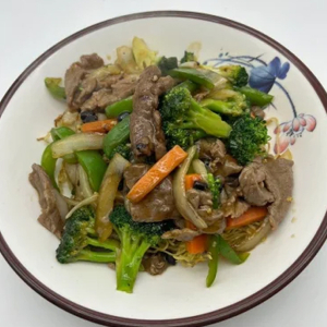 Chow Mein with Beef & Black Bean Sauce 