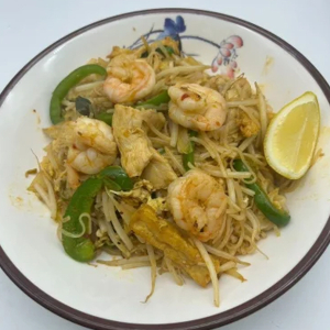 Shrimp & Chicken Pad Thai