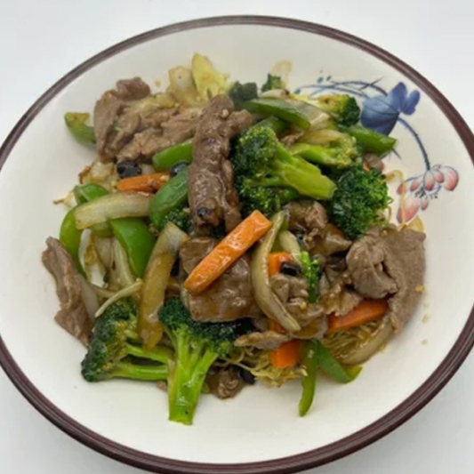 Chow Mein with Beef & Black Bean Sauce 