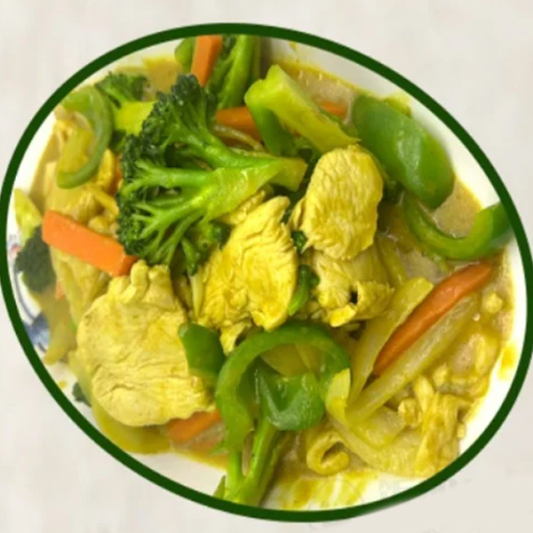 Sliced Chicken with Curry Sauce