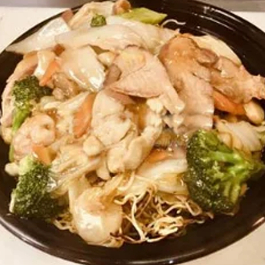 Cantonese Fried Noodles