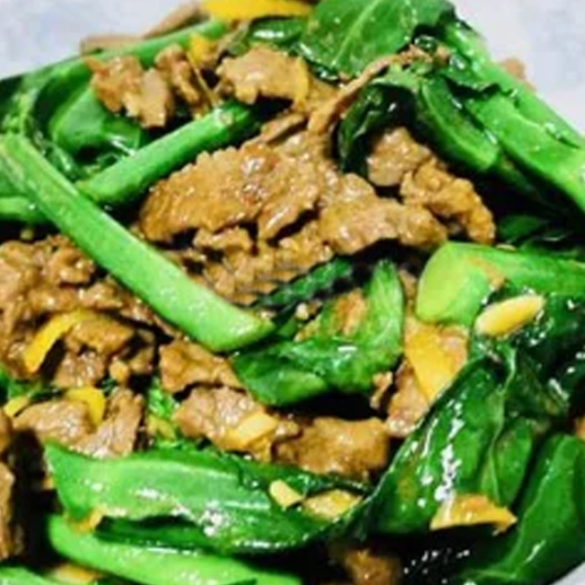 Stir-Fried Chinese Broccoli with Meat