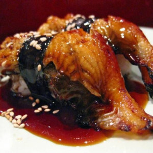 Unagi Sushi (2 pcs)