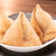 Veggie Samosa (2 pcs)