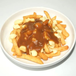 Classic Poutine