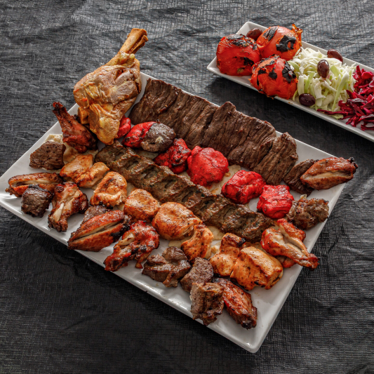 Family Grill Extravaganza (for 4 People)