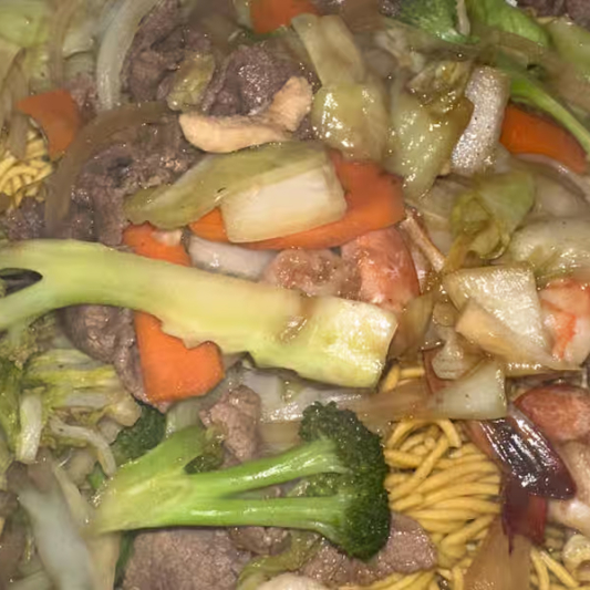 46. Stir-Fried Shrimp & Beef with Vegetables