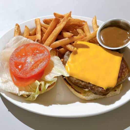 17. Cheeseburger