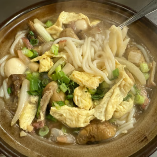 Seafood Rice Noodles 三鲜米线