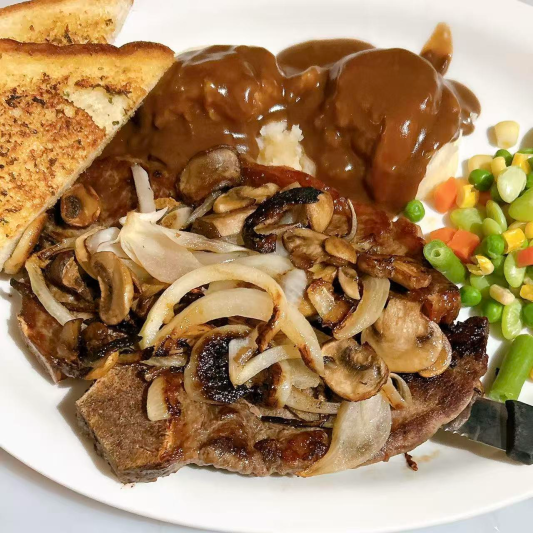 39. T-Bone Steak with Mushrooms & Onion