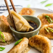 Yakimando (12 pcs)  야끼만두12개