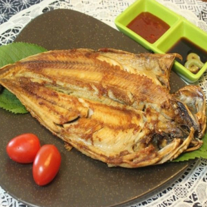 Grilled Mackerel 고등어구이