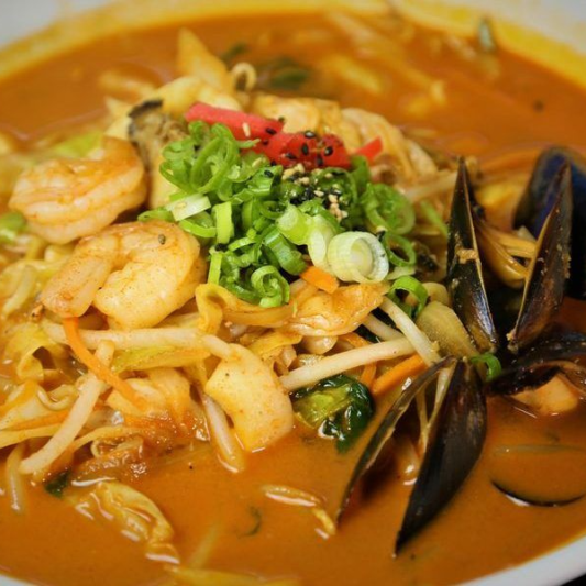 Seafood Ramen 해물 라면