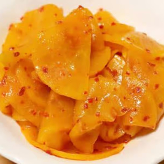 Yellow Pickled Radish (32 oz) 단무지 무침 (32 온스)